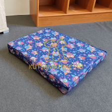  Kutyamatrac extrém erős, vízálló bagolymintás huzattal. Sz:44 cm - H:54 cm szállítóbox, fekhely kutyáknak