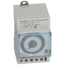 LEGRAND 412813 MicroRex QT31 napi programkapcsoló működési tartalékkal, vízszintes előlappal villanyszerelés