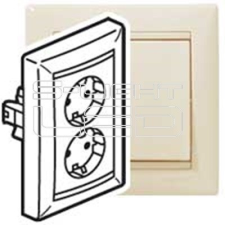 LEGRAND 774370 VALENA 2X2P+F CSATLAKOZÓALJZAT ELEFÁNTCSONT villanyszerelés