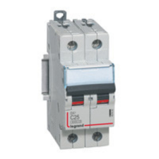 LEGRAND kismegszakító 2P C 6A 6kA DX3 (407796) villanyszerelés