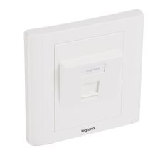 LEGRAND - Linkeo süllyesztett szerelvény 1xRJ45 keystone port fogadására döntött - 632796 kábel és adapter