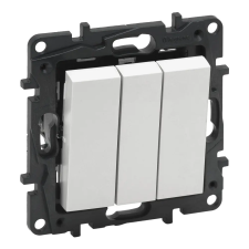  Legrand Niloé Step 863103 hármas egypólusú kapcsoló, 10AX, fehér (Legrand 863103) villanyszerelés