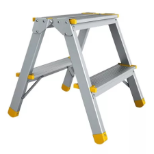  Létra Alu. Zsámoly 2&#215;4 Lépcsős 924 létra és állvány