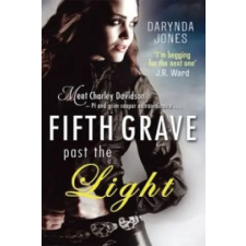Little, Brown Book Group Fifth Grave Past the Light | Darynda Jones egyéb könyv