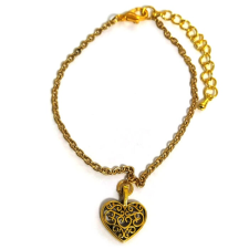 Maria King Díszes szív karkötő charmmal, arany vagy ezüst színben karkötő