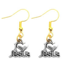 Maria King I Love Jesus fülbevaló, választható arany vagy ezüst színű akasztóval fülbevaló