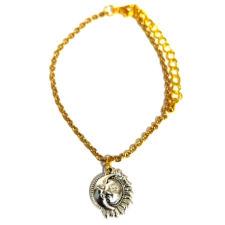 Maria King Nap-Hold karkötő charmmal, arany vagy ezüst színben karkötő