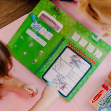  Melissa &amp; Doug kreatív játék, rajzolás vízzel, Azúrkék nyomok és te - számolás kreatív és készségfejlesztő