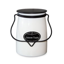 Milkhouse Candle Co. MILKHOUSE GYERTYA Cinnamon Fireside illatgyertya VAJ TEGÉLY (624 g), gyertya