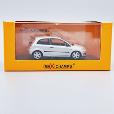 Minichamps Ford Fiesta 2002 1:43 Ezüst Minichamps autópálya és játékautó