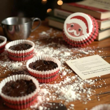 MK Home Mikulás mintás muffin papír 75 db konyhai eszköz