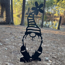  Mókás kerti törpék - Csíkos sapkás kerti dekoráció