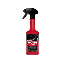 Motul CarCare Plastic Clean (500 ML) műanyag tisztító motoros tisztítószer, ápolószer