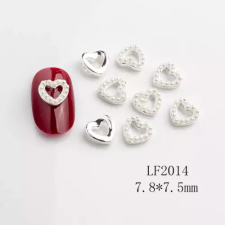 Nail-Art Körömékszer - szív ezüst Love Valentin 1db #14 körömdíszítő