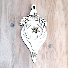  Natúr fa karácsonyfadisz, jégcsap szarvasfejjel, fagyönggyel. Mérete: 8,3x18x0,9 cm dekorációs kellék