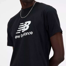 New Balance Stacked Logo Férfi Póló - Fekete - XL