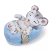 NICI : Alvó hópárduc plüssfigura kosárban - 12 cm