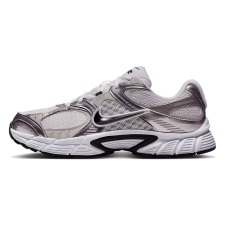 Nike V5 Rnr HJ5228104 Férfi Sportcipő Többszínű 42.5 férfi cipő