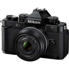 Nikon Z f + Z 40 mm f/2 SE digitális fényképező