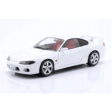  Nissan Silvia S15 Spec-R Aero Aspen fehér 1999 modellautó 1:18 makett