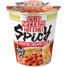  Nissin Cup Noodles csípős chili ízű poharas instant leves 66 g alapvető élelmiszer