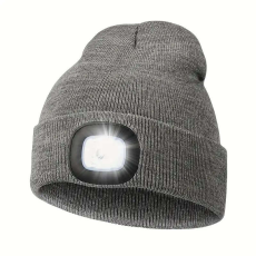  Nut Kötött sapkába integrált lámpa, 4 db led, akkumulátorral, USB ajzatról tölthető, világosszürke színű