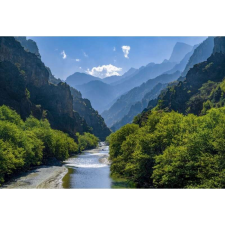 OEM Tablou vászon A tornyosuló hegycsúcsok egyedülálló természeti tája, 80x50cm, tabloucanvas560 grafika, keretezett kép