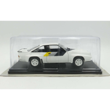  Opel Manta 400 Rallye 1981 1:24 makett