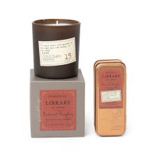 Paddywax Library F. DOUGLASS illatgyertya díszdobozban 6,5 uncia (184 g), gyertya