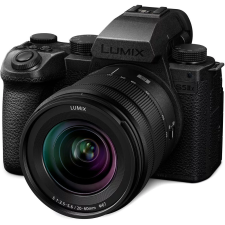 Panasonic Lumix DC-S5 II X + S 20-60mm KIT digitális fényképező