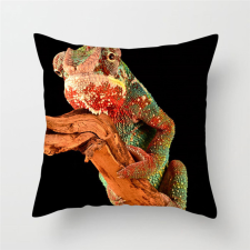  Párnahuzat | Fekete alapon párduckaméleon - 45x45cm lakástextília