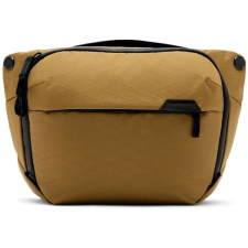 PEAK DESIGN Everyday Sling 6L v2 Coyote fotós táska, koffer