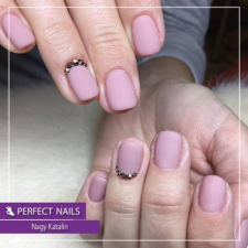 Perfect Nails LacGel 055 Gél Lakk 8ml - NUDE lakk zselé