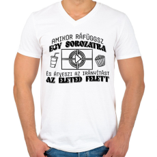 PRINTFASHION Amikor ráfüggsz - Férfi V-nyakú póló - Fehér