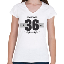 PRINTFASHION b-day-36-dark-lightgrey - Női V-nyakú póló - Fehér női póló