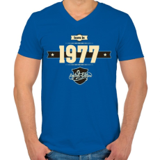 PRINTFASHION born-in-1977-cream-choco - Férfi V-nyakú póló - Királykék