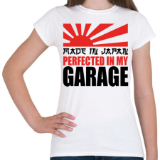 PRINTFASHION In my garage - Drift car - Női póló - Fehér női póló