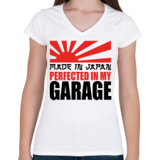 PRINTFASHION In my garage - Drift car - Női V-nyakú póló - Fehér női póló