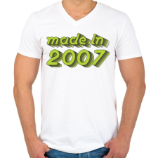 PRINTFASHION made-in-2007-green-grey - Férfi V-nyakú póló - Fehér férfi póló