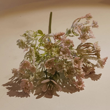 Qx Művirágszál, apró virágok 30cm 7 ág rózsa dekorációs kellék