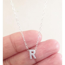  R Betűs nyaklánc nyaklánc