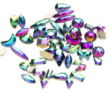 Roniki csiszolt formakő mix - green fire - 100db körömdíszítő