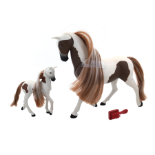 Royal Breeds ló és csikó készlet játékfigura