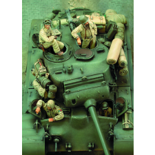  Royal Model M 26 Pershing Crew-WWII 1:35 (RM339) makett