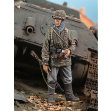  Royal Model SS Sturemann-WWII 1:35 (RM526) makett