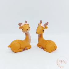  Rózsaszín virágkoszorús őzike dekorációs kellék