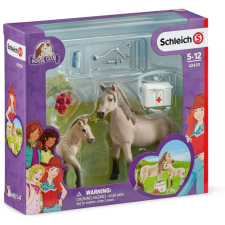 Schleich® Horse Club 42430 Hanah elsősegély készlete játékfigura