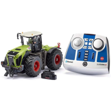Siku 6794 Claas Xerion 5000 traktor Bluetooth távirányítóval (1:32) autópálya és játékautó