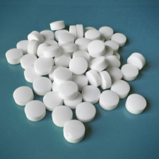  Sótabletta 25 kg medence kiegészítő