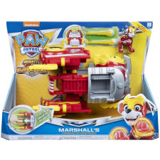 Spin Master Mancs őrjárat Powered Up járművek Marshall átalakuló tűzoltó kocsija játékfigura